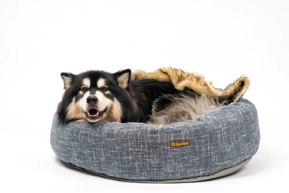 CHARLIE's Hooded Pet Nest Bed with Faux Linen & Fur in Dark Grey