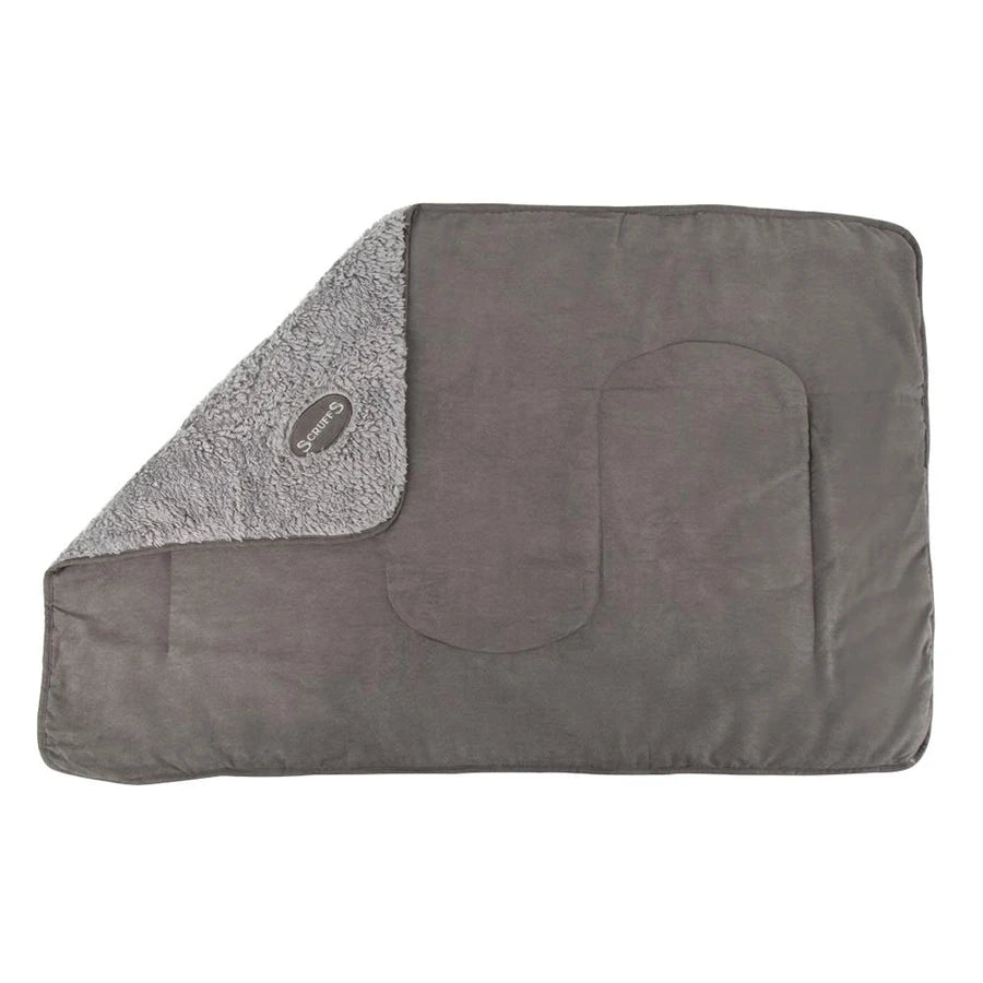 SCRUFFS® Cosy Pet Blanket in Grey