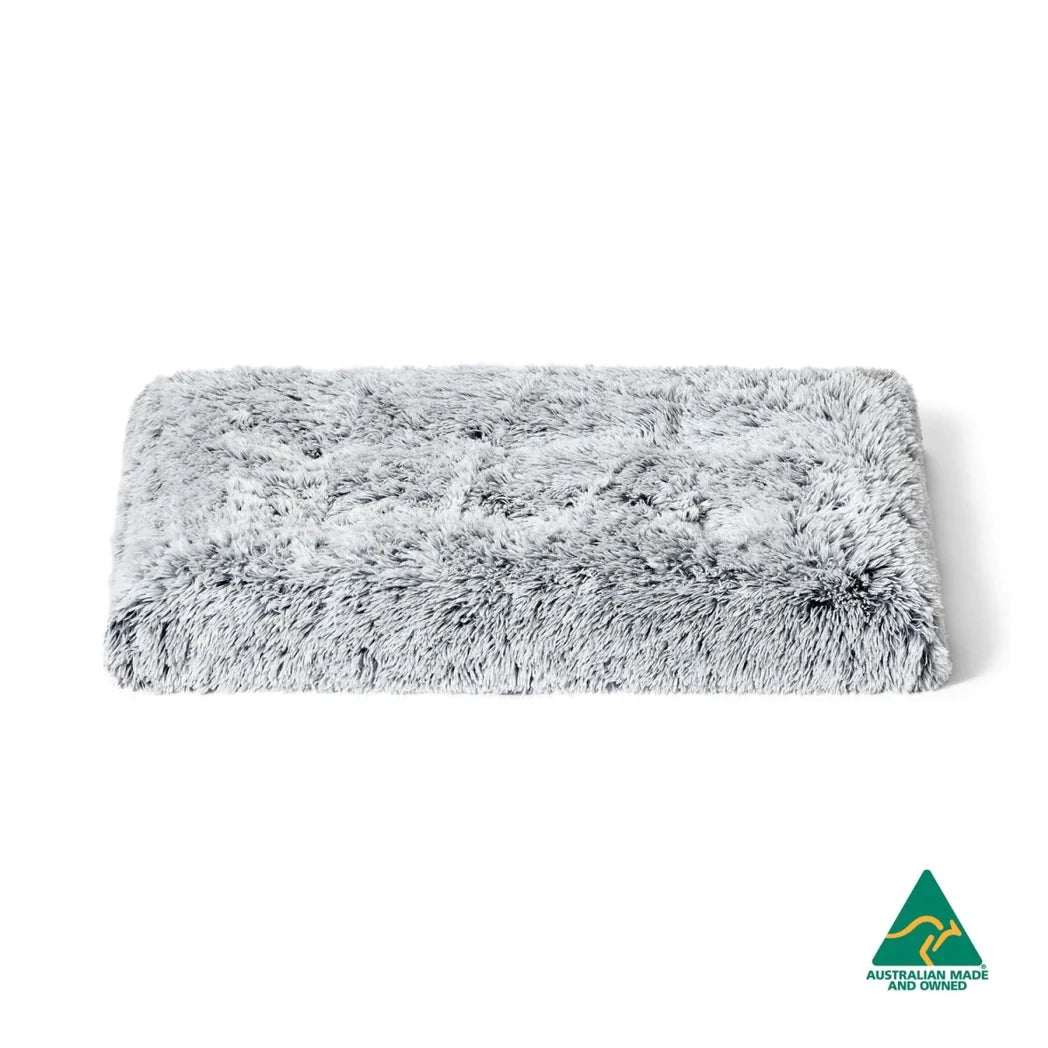 SNOOZA Calming Multimat long-pile faux fur in Silver Fox