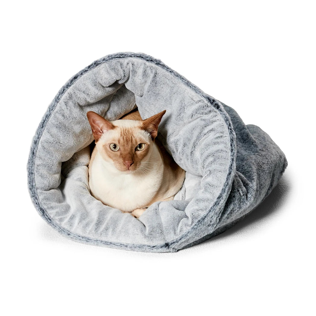 SNOOZA The Cat Bed in Chinchilla with cat